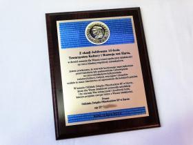 Dyplom drewniany - jubileusz działalności stowarzyszenia